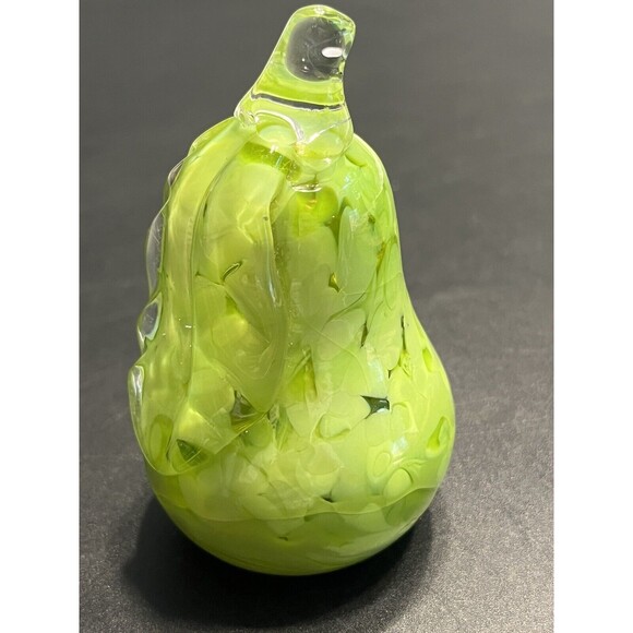 St Clair Art Glass Pear Shaped Paperweight Figurine - Picture 7 of 10